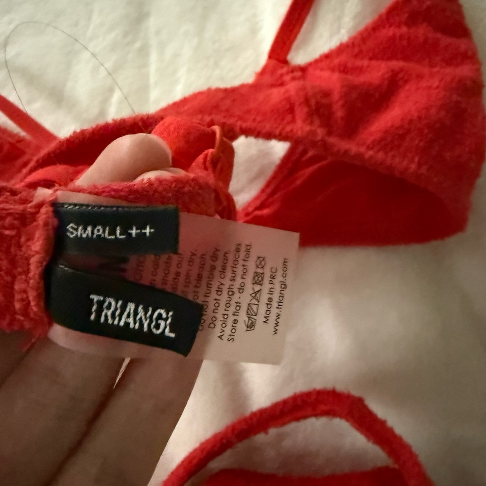 Red Bikini Set - Picture 4 of 4